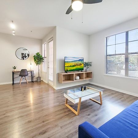 Getaway Apartment Near Beaches And Airport 탬파 외부 사진