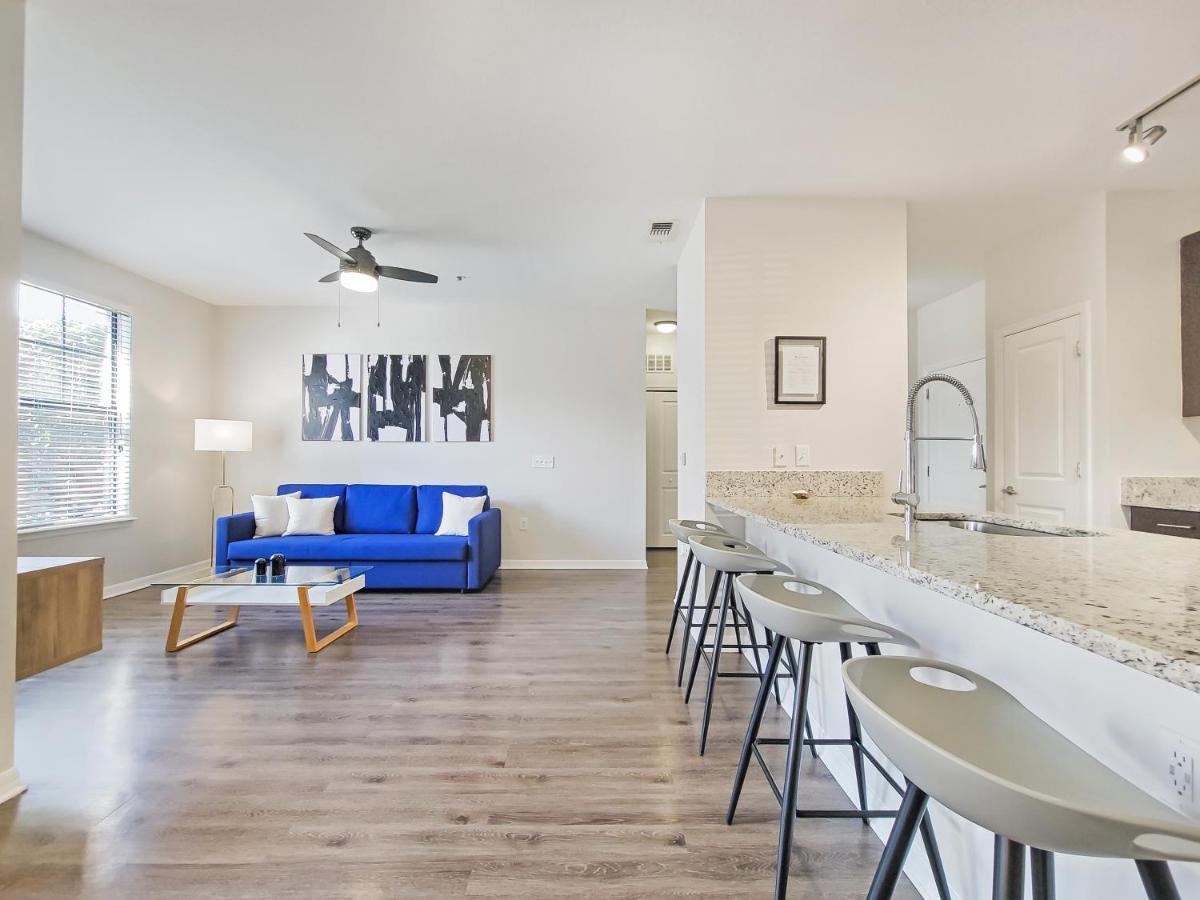 Getaway Apartment Near Beaches And Airport 탬파 외부 사진