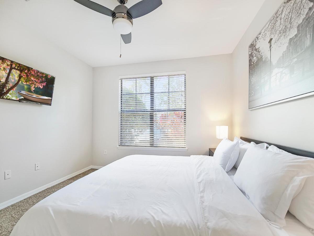 Getaway Apartment Near Beaches And Airport 탬파 외부 사진